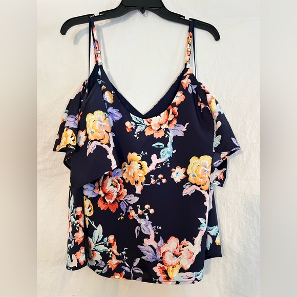 Adelyn Rae tank - Picture 5 of 5